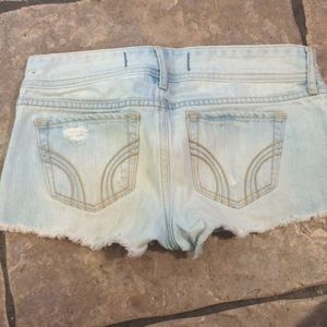 Women's Hollister blue jeans